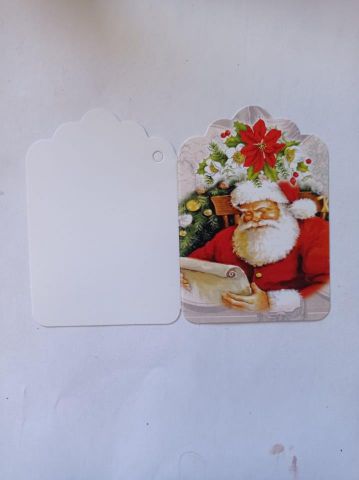 96 ETIQUETAS COLGANTES  HILO *NATALE VARI N90005